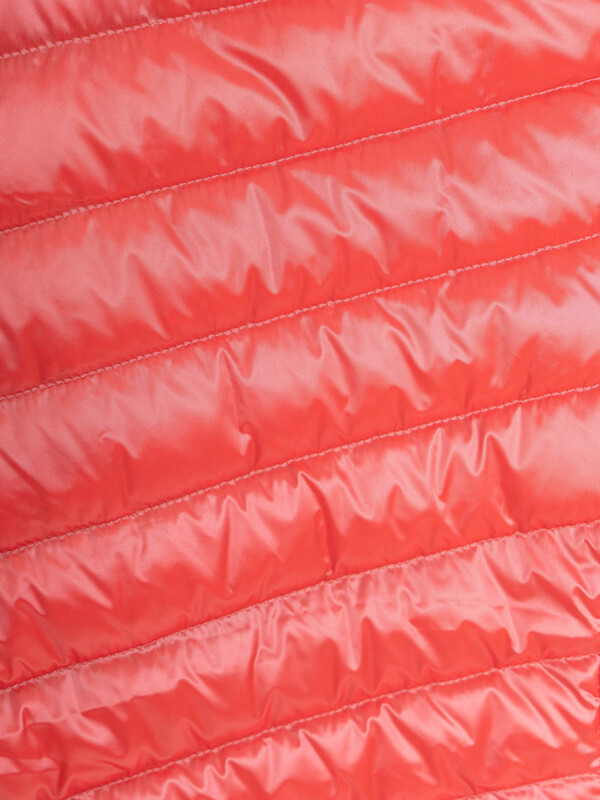 Э4350/2626/19-01 Куртка (пуховик) Betty Barclay