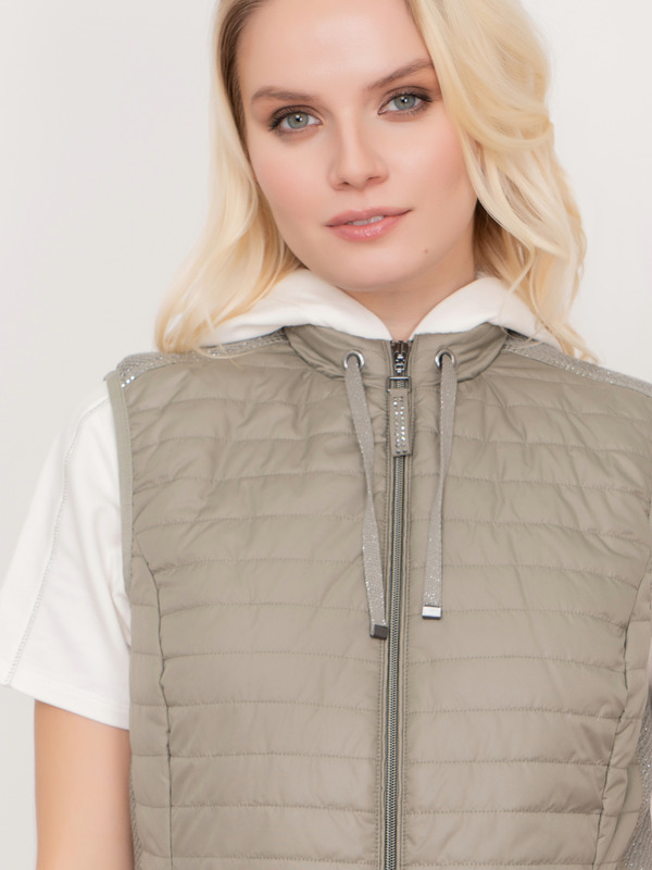 Э48-112870/м/22-01 Жилет Rabe