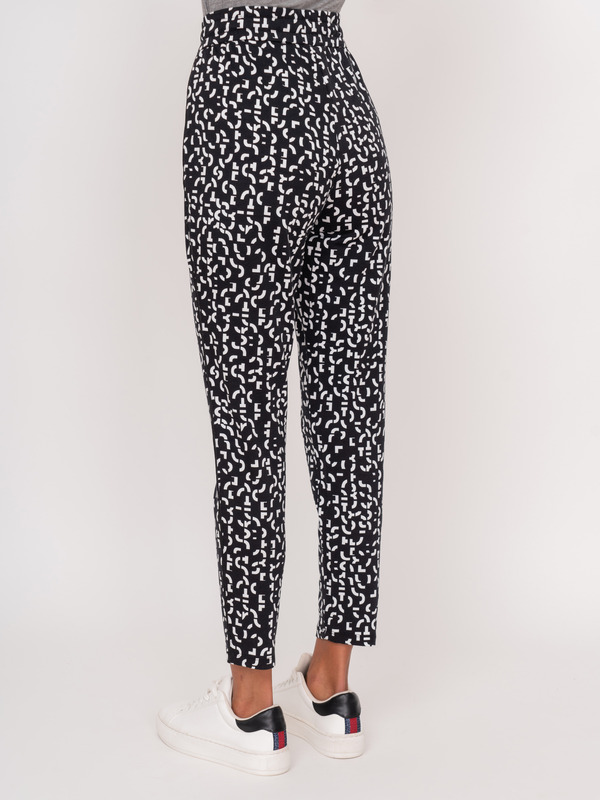 Э113456/22-02 Брюки тр.Rabe