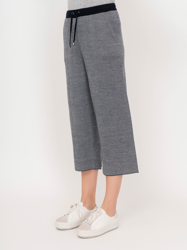 Э902164/20002/20-02 Брюки тр. Unq