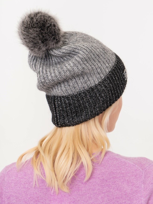 Э1030-221/20-02 Шапка с помпоном Franco Vello