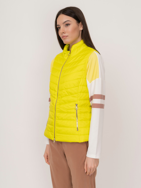 Э7134/1902/21-01 Жилет утепленный Betty Barclay