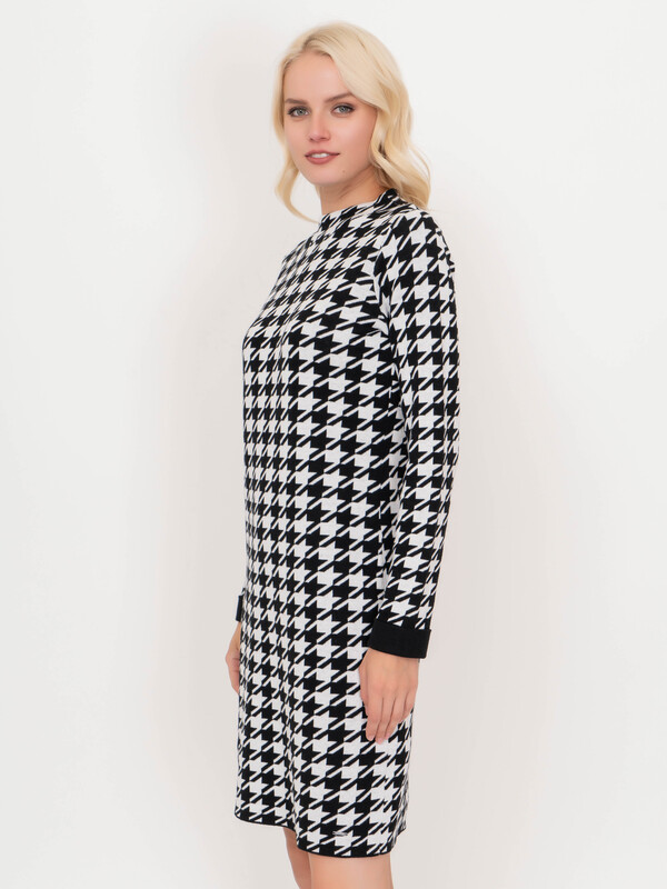 Э682010-15301/20-02 Платье тр. Taifun