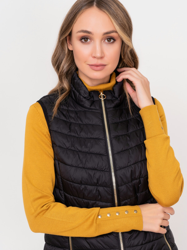 Э7240/1902/21-02 Жилет утепленный Betty Barclay