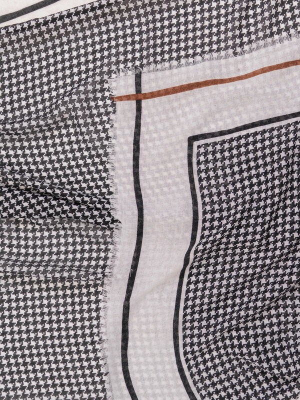 Э400017-72017/20-02 Платок Gerry Weber