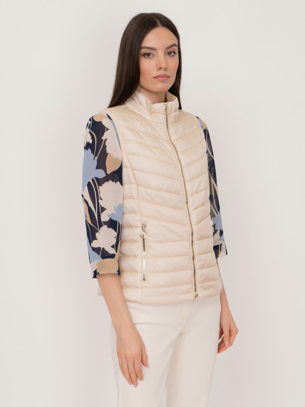 Э7134/1902/21-01 Жилет утепленный Betty Barclay