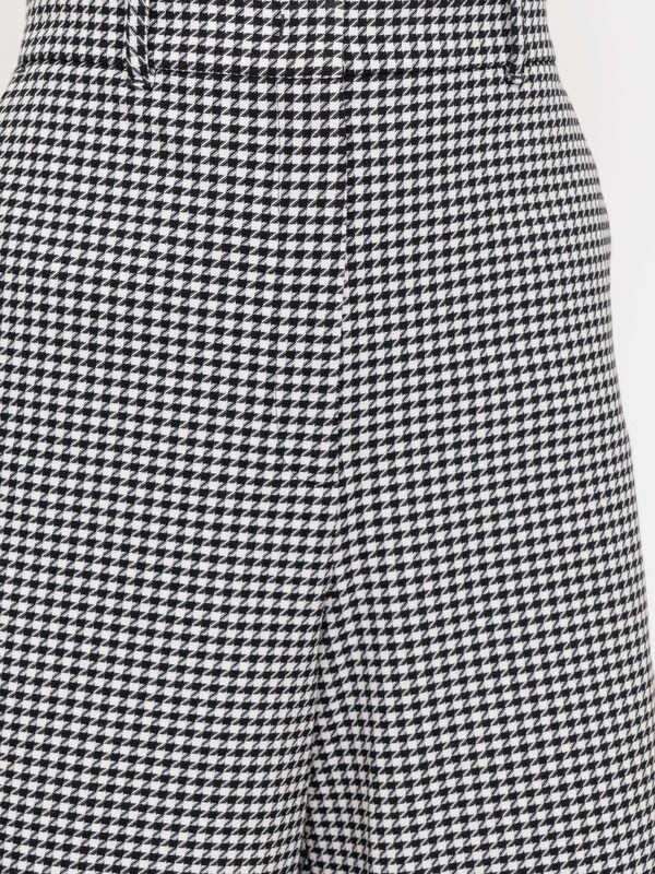 Э31362408 SPIANO/20-02 Шорты Marella