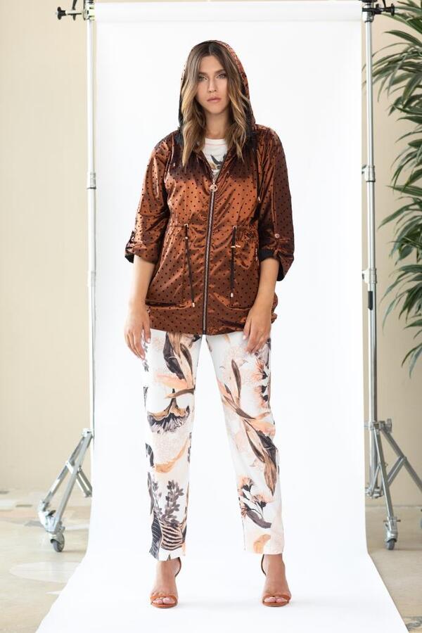 Э3122-121/21-01 Ветровка Franco Vello