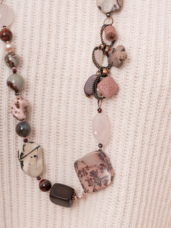 179179/21-02 Бусы Каменная сакура дл. Ярославна