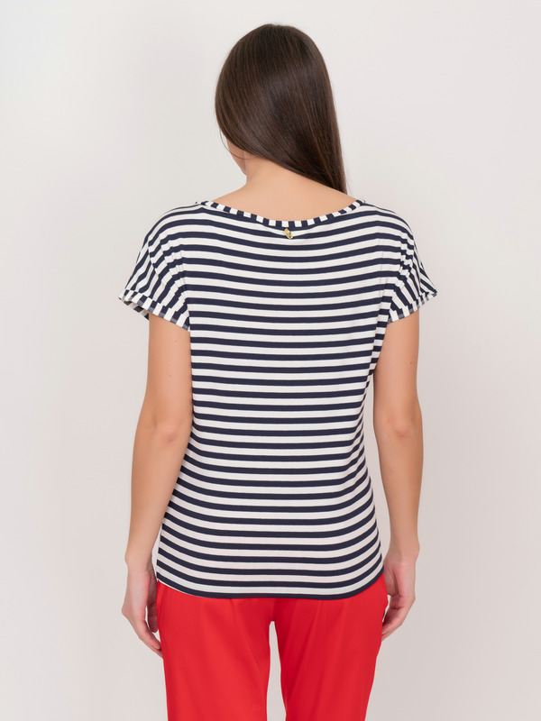 Э1M066/22-01 Футболка Elisa Fanti