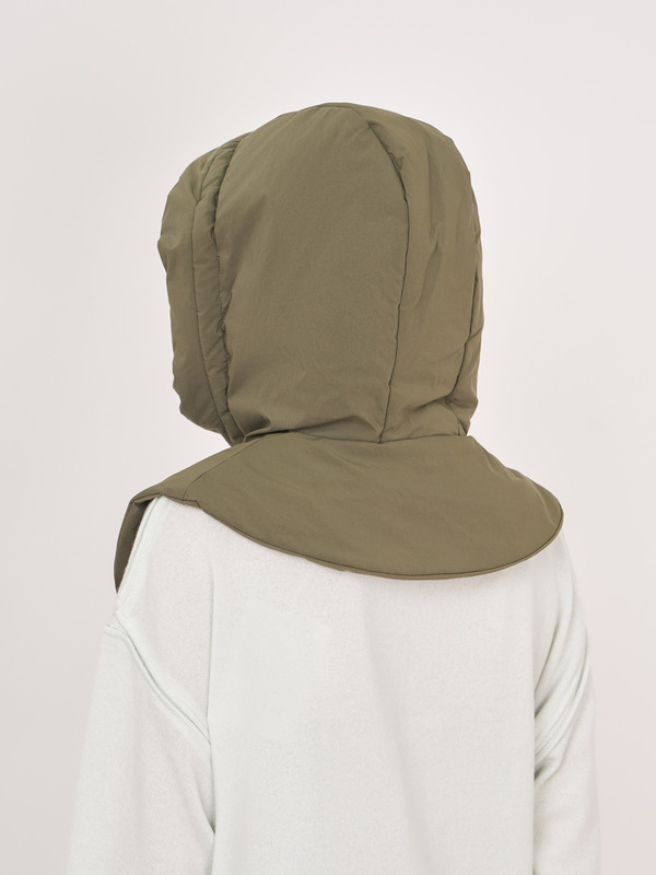 Э1116-223/22-02 Капор-манишка Franco Vello