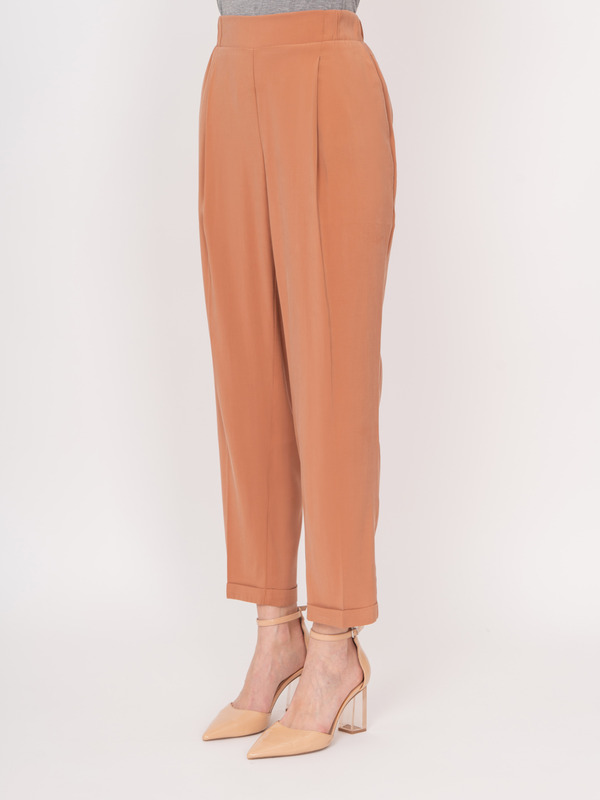 Э22D1680/22-01 Брюки Donne da Sogno