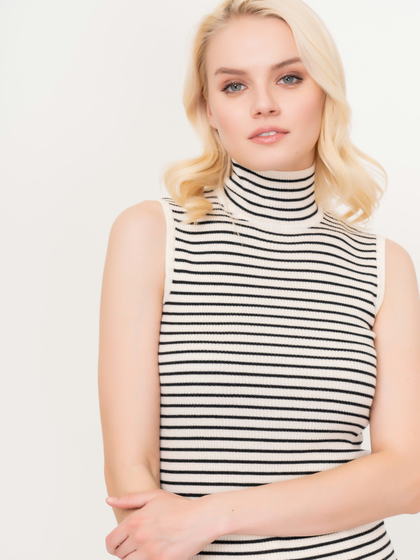 ЭMATASSA/21-01 Водолазка (без рукавов) Luisa Spagnoli