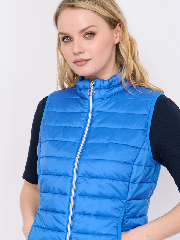 Э7230/1040/м/25-01 Жилет утепленный Betty Barclay