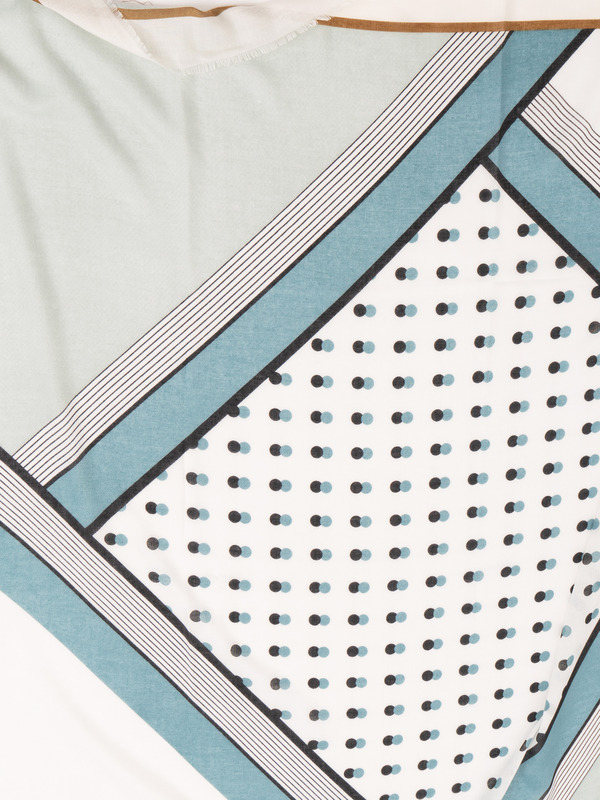 ЭLSZ33-642-11/22-02 Платок Labbra