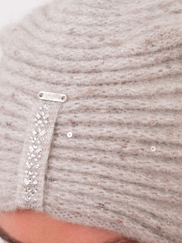 Э6942 N/21-02 Шапка Vizio