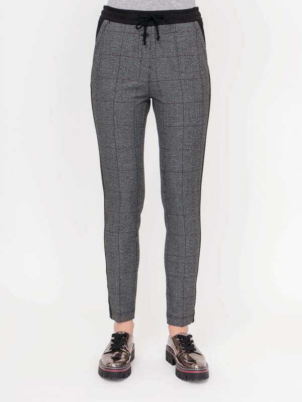 Э1028 Lima/20-02 Брюки Anna Montana