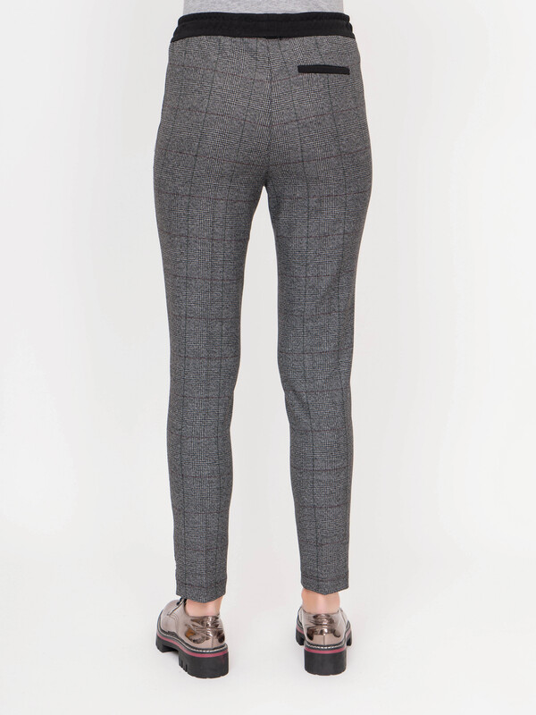 Э1028 Lima/20-02 Брюки Anna Montana