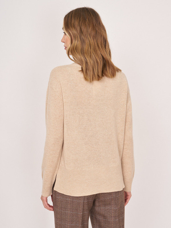 Э53661928 FACILE/22-02 Джемпер EMME