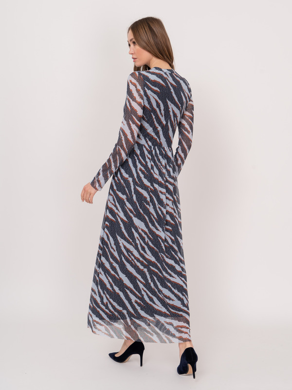 Э881023-16512/21-02 Платье Taifun