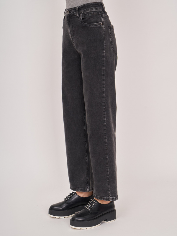 Э922166/10176/22-02 Джинсы Unq