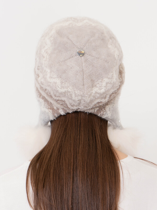 ЭS6755 PP66/20-2 Шапка с помпоном Vizio