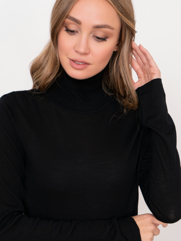 Э812178/20047/21-02 Свитер Unq