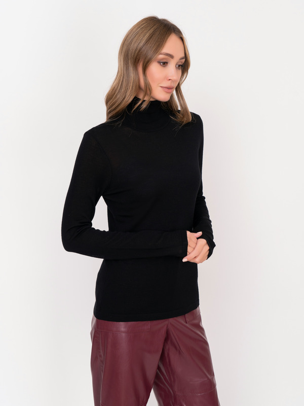 Э812178/20047/21-02 Свитер Unq