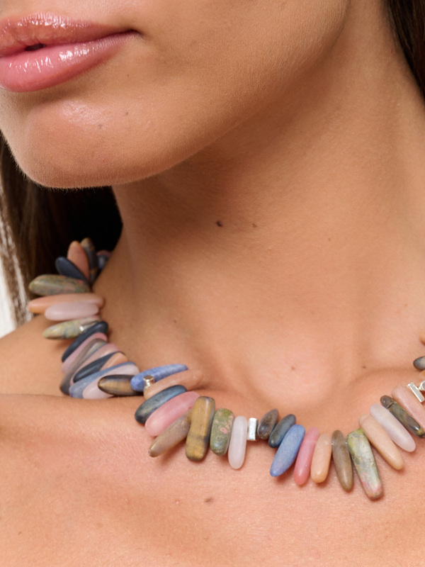 Э413387/24-02 Колье Разноцветные горы Ярославна