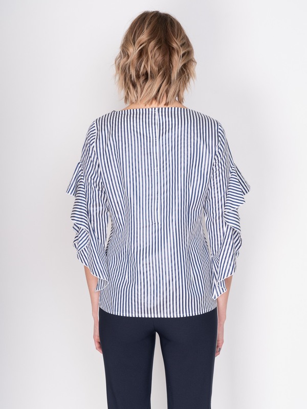 Э48753/19-01 Блуза D.Exterior