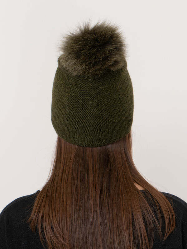 ЭS6823 CP6/20-2 Шапка с помпоном Vizio