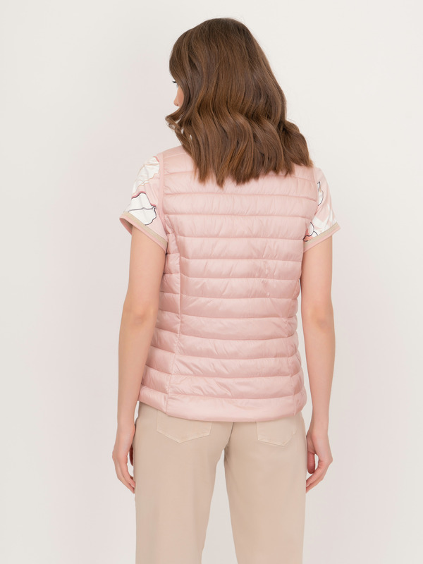 Э7134/1902/21-01 Жилет утепленный Betty Barclay