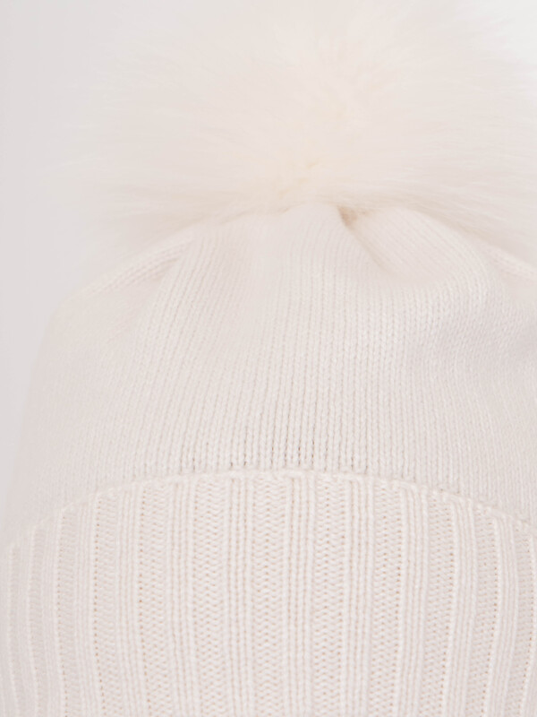 Э51943/20-02 Шапка с помпоном D.Exterior