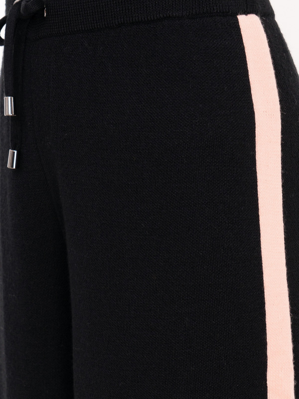 Э912362/20002/21-02 Брюки тр. Unq