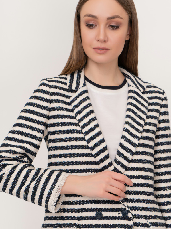 Э30411911 VICENZA/21-01 Жакет Marella