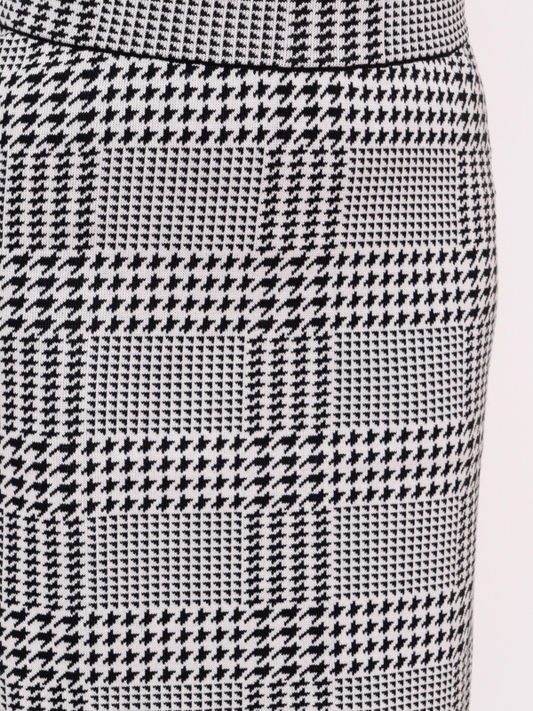 Э7601.5015/21-02 Юбка Mat Fashion