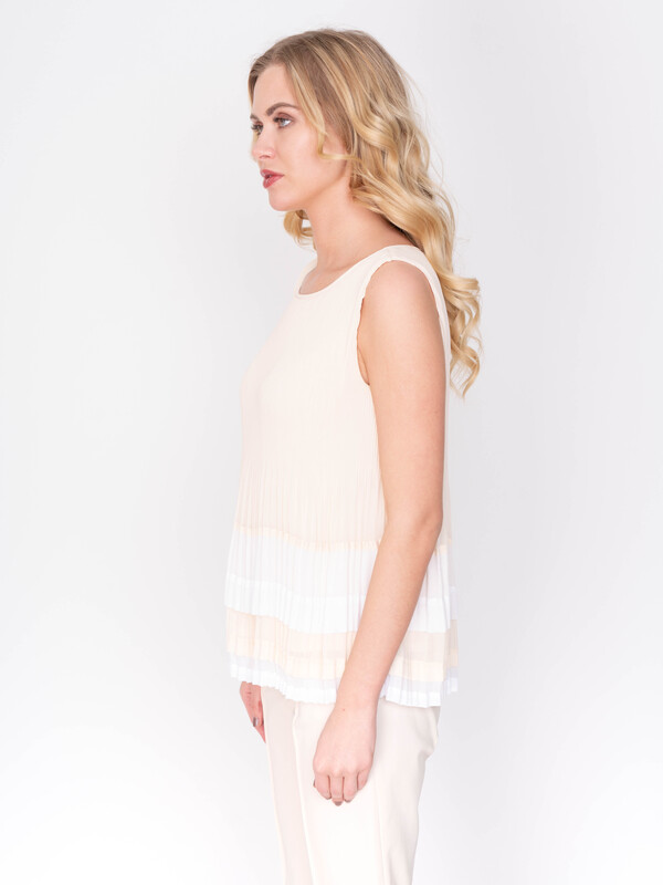 Э945445/3073/19-1 Топ Riani