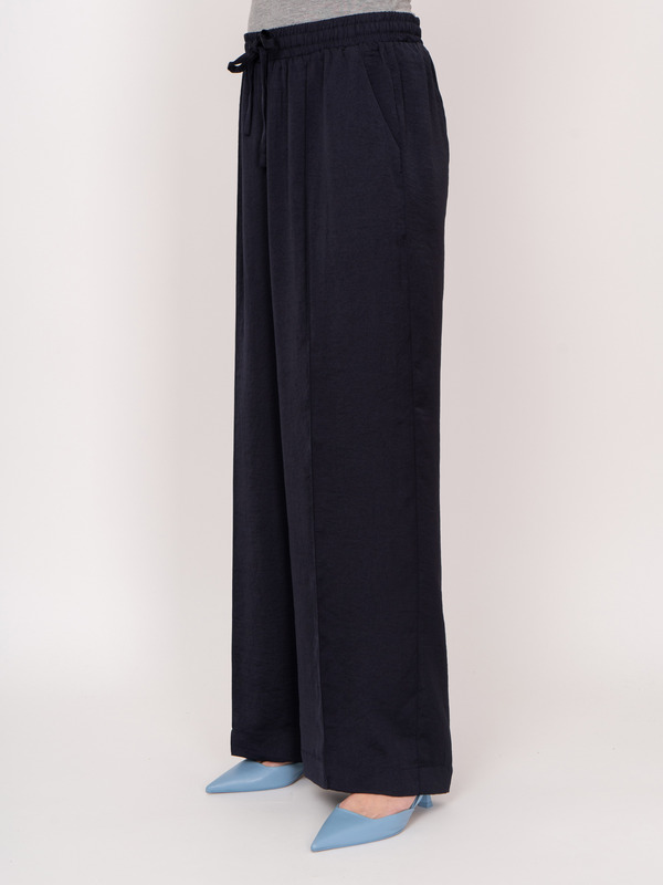 Э120004-11003/22-01 Брюки Taifun