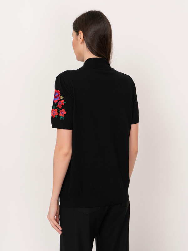 Э15876/22-01 Джемпер KAZEE