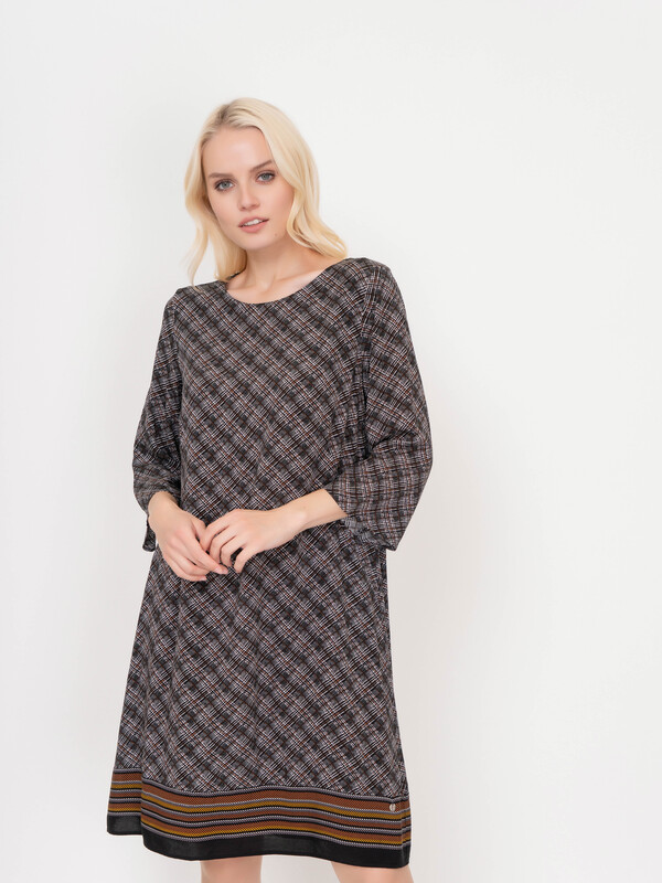 Э580010-21311/20-02 Платье Samoon