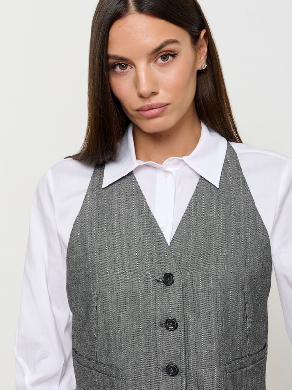 Э408424/3654/м/24-02 Жилет Luisa Cerano