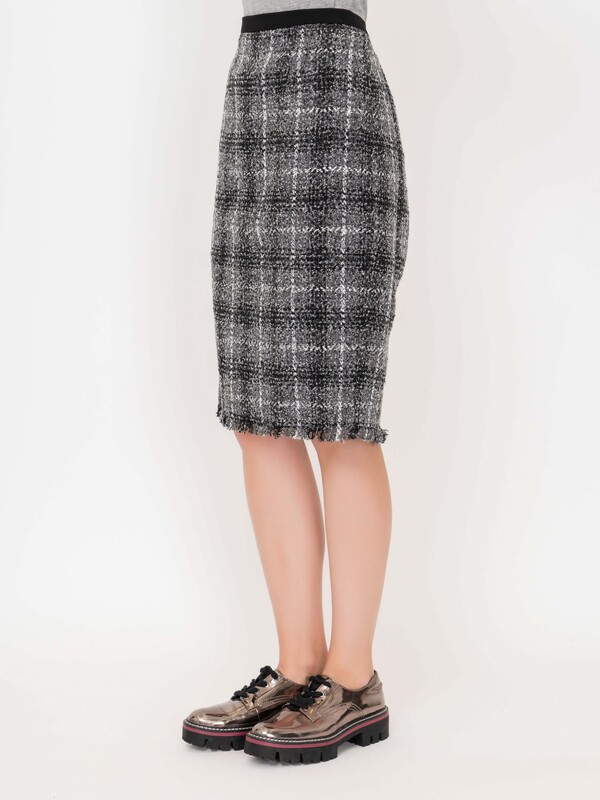 Э9035-221/20-02 Юбка Franco Vello