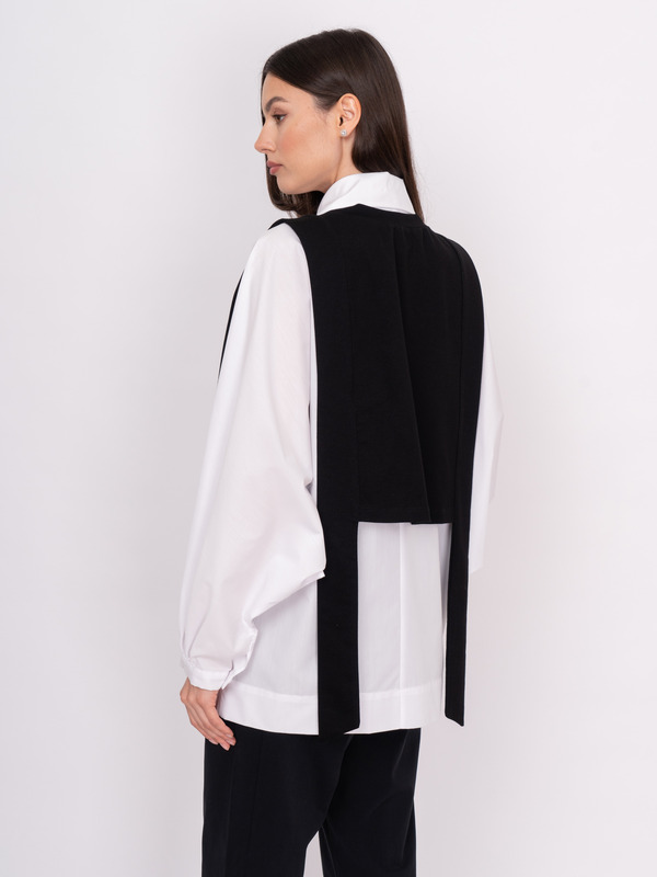 Э22STUN003V00/22-01 Блуза Verda