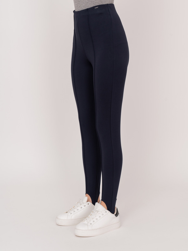 Э821004-16426/21-02 Брюки Taifun