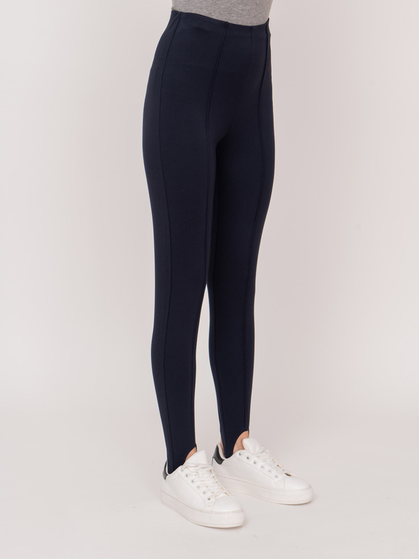 Э821004-16426/21-02 Брюки Taifun