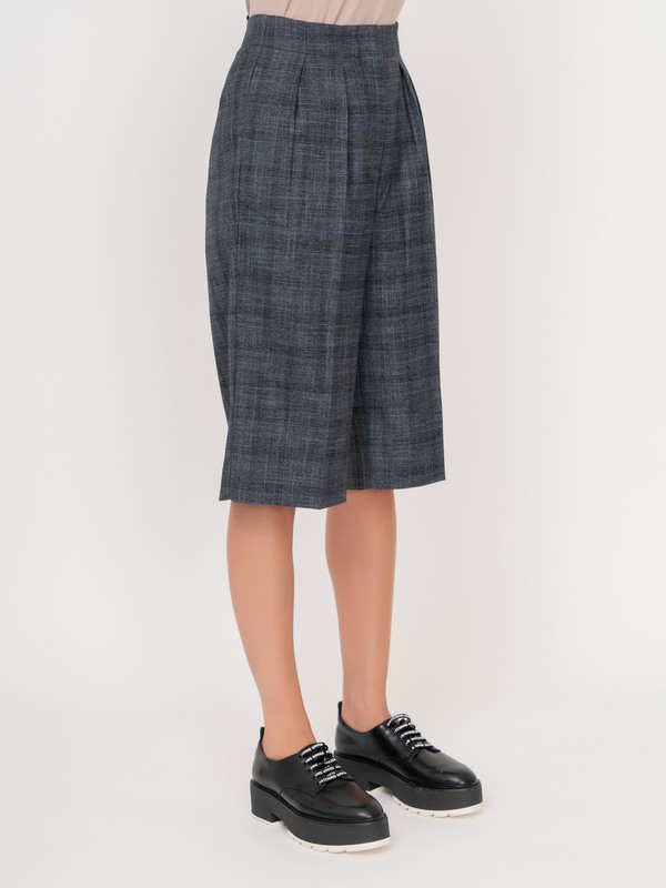 Э902108/10106/20-02 Шорты Unq