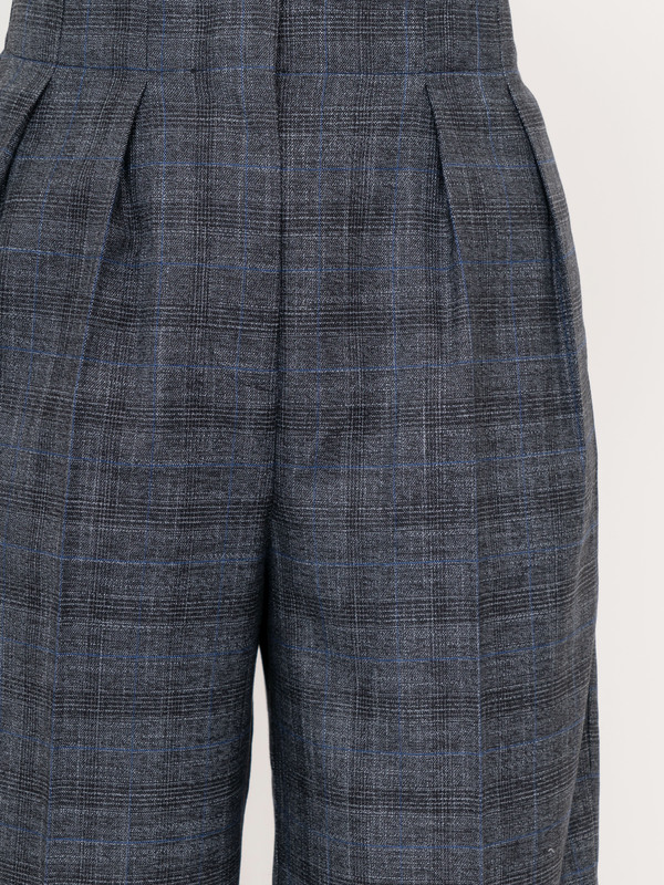 Э902108/10106/20-02 Шорты Unq