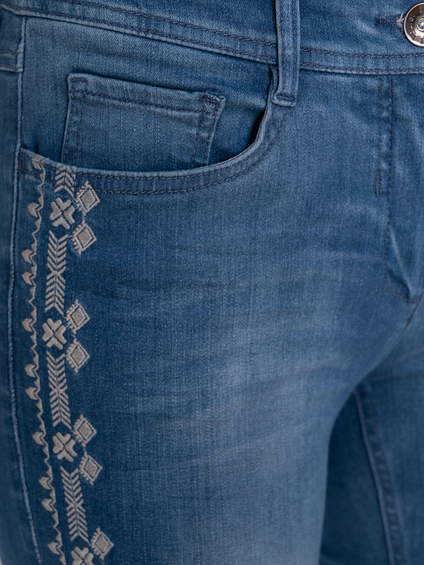 Э81026/19-01 Джинсы Laurel