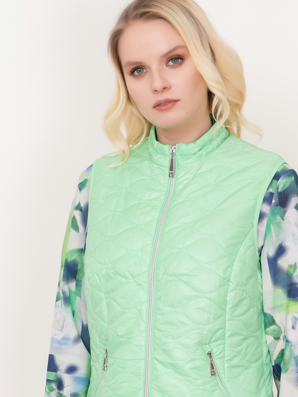 Э48-114870/м/22-01 Жилет Rabe