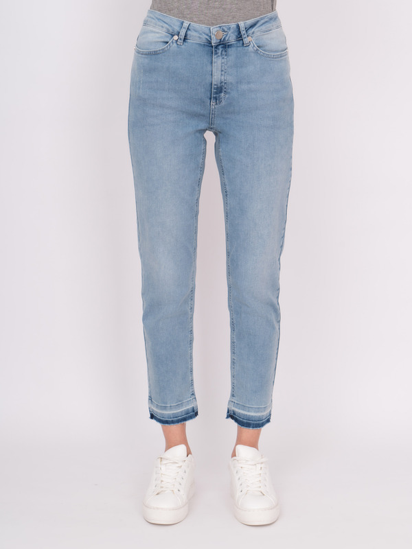 Э624150/22-01 Брюки джинсовые Lecomte